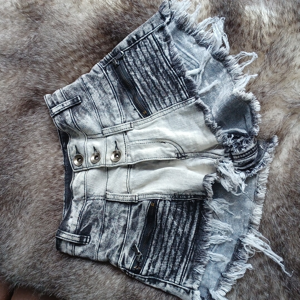 Red Fox  Jeans shorts